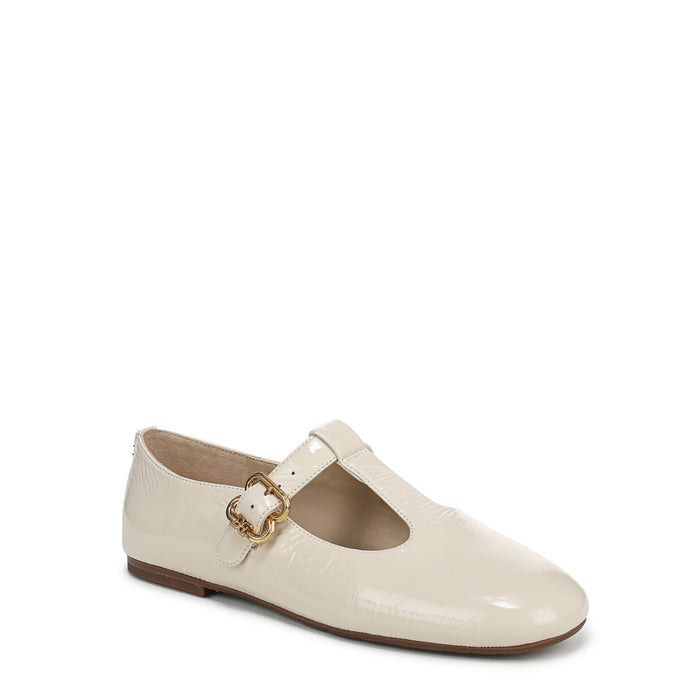 AVIRA MARY JANE FLAT