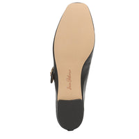 Michaela Mary Jane Flat