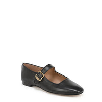 Michaela Mary Jane Flat