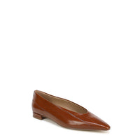 Emory Pointed Toe Ballet Flat