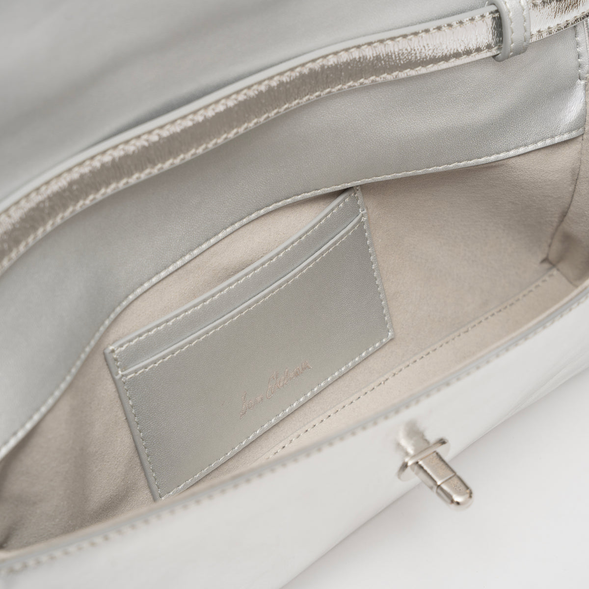 DELTA Baguette Bag