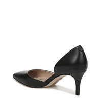 JAINA POINTY TOE KITTEN HEEL