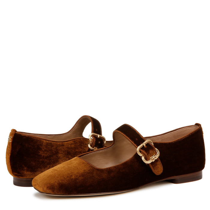 MICHAELA MARY JANE FLAT