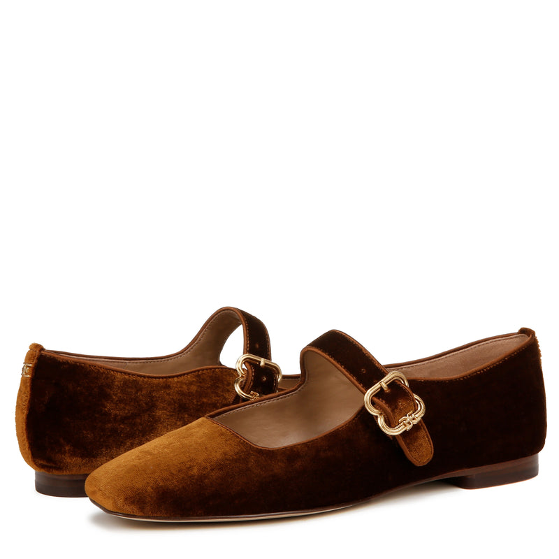 MICHAELA MARY JANE FLAT