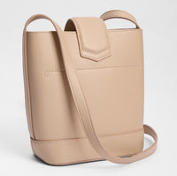 HAZEL BUCKET BAG