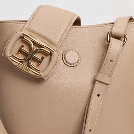 HAZEL BUCKET BAG