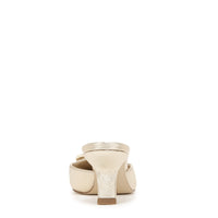 BRIT KITTEN HEEL MULE