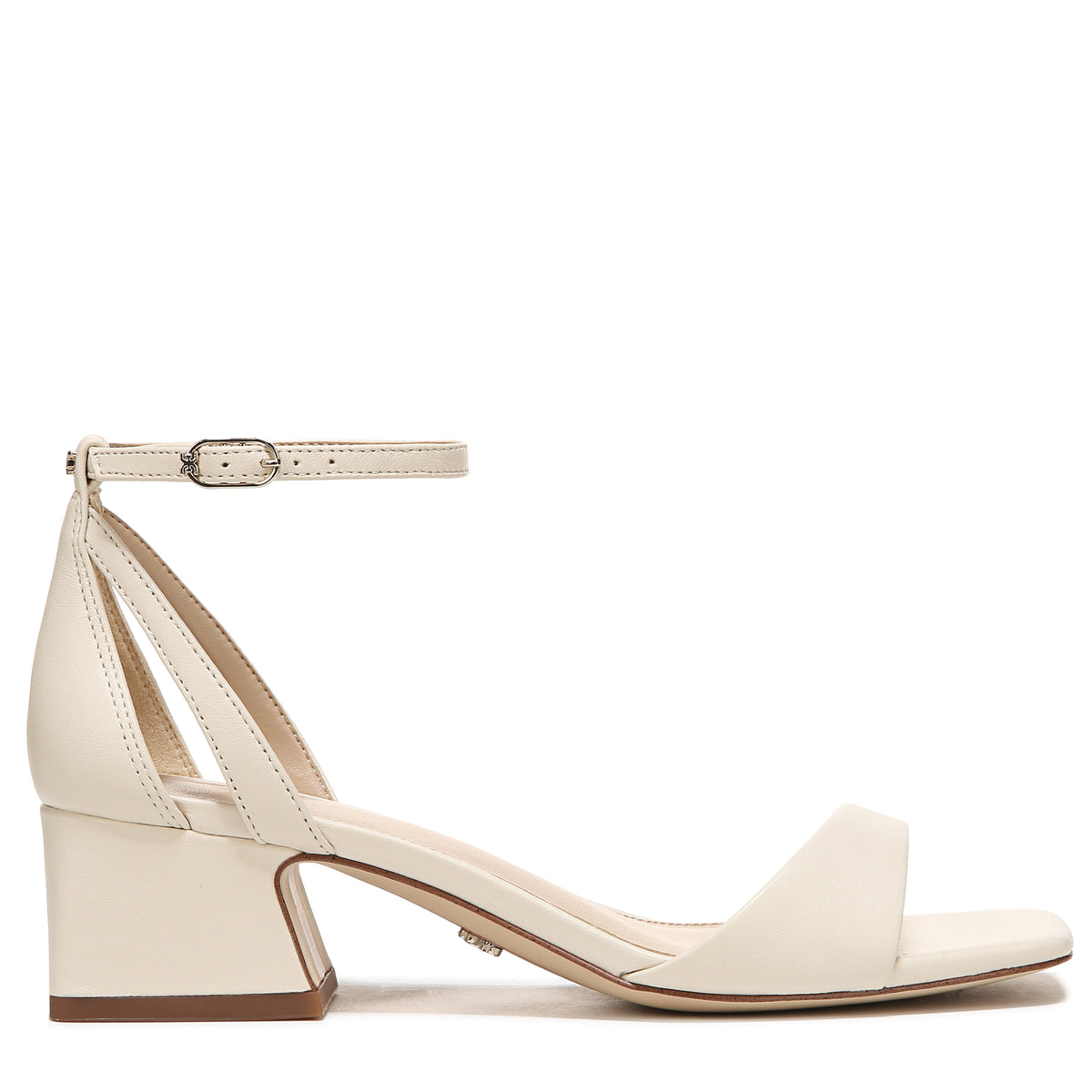 WILSON KITTEN HEEL