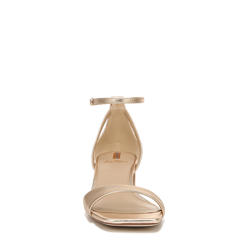 WILSON KITTEN HEEL