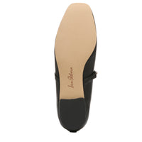 MIRIAM FLAT