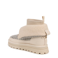 OLIN LUG SOLE BOOTIE
