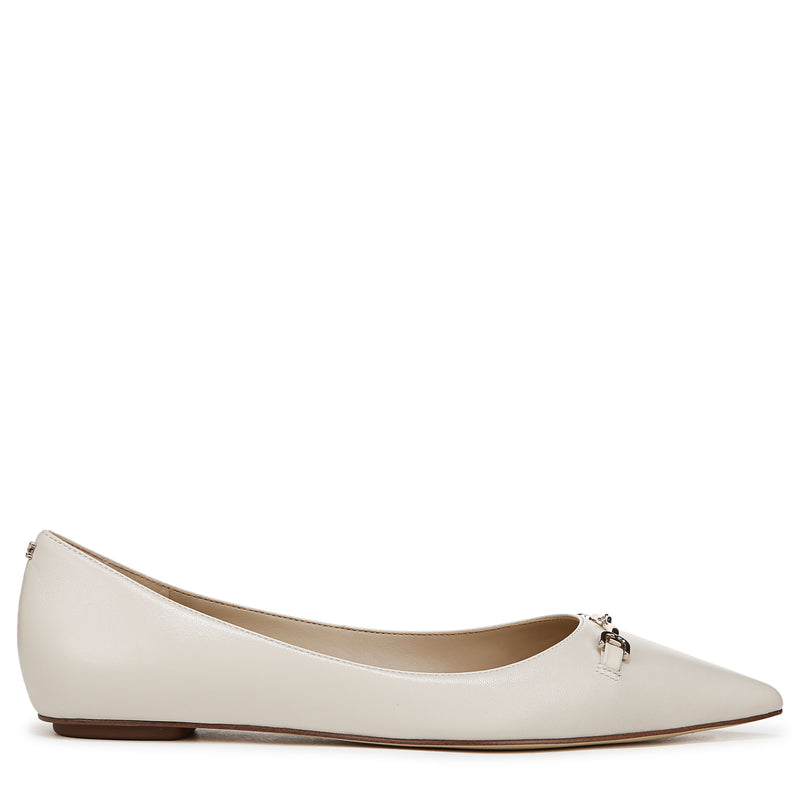 NORI POINTED TOE FLAT