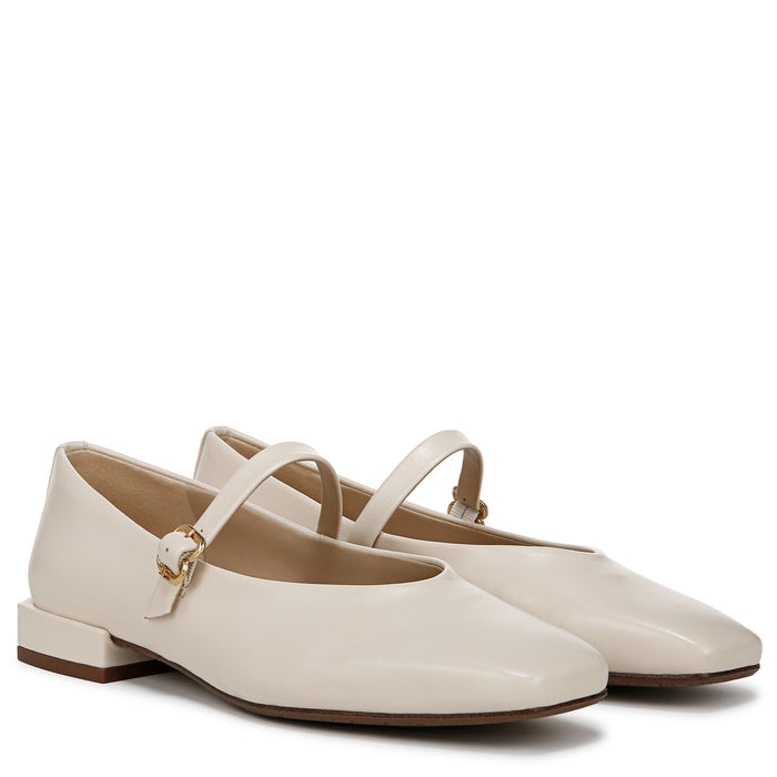 KENYY FLAT