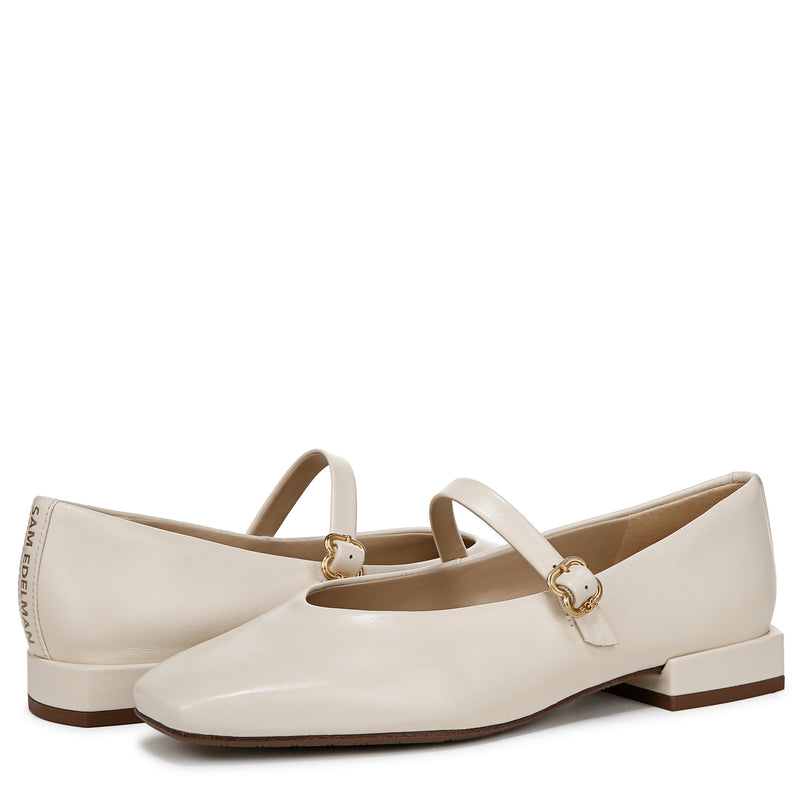 KENYY FLAT