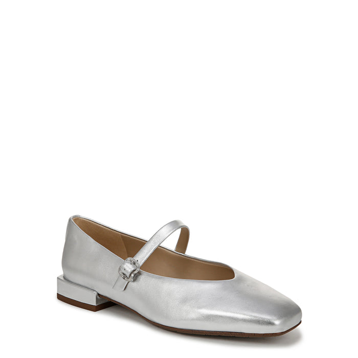 KENYY FLAT