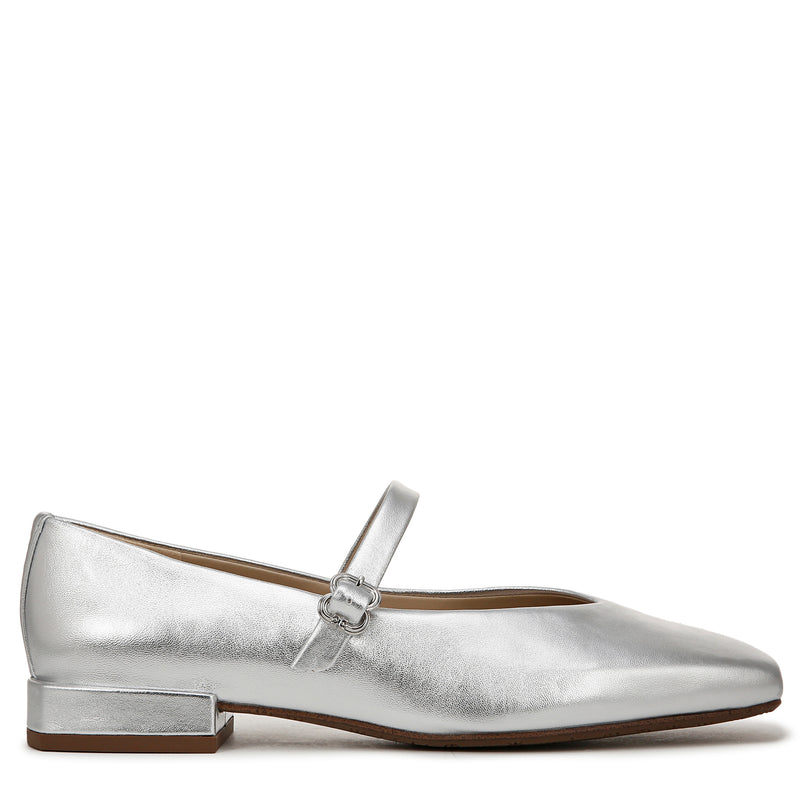 KENYY FLAT