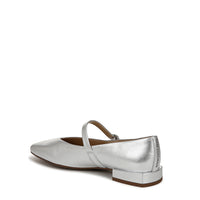 KENYY FLAT