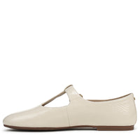 AVIRA MARY JANE FLAT