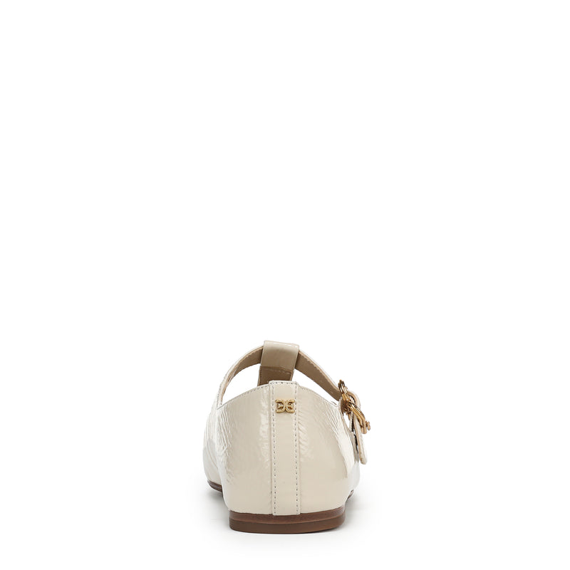 AVIRA MARY JANE FLAT
