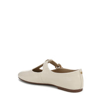 AVIRA MARY JANE FLAT