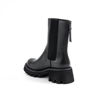 AGATA SHORT BOOT