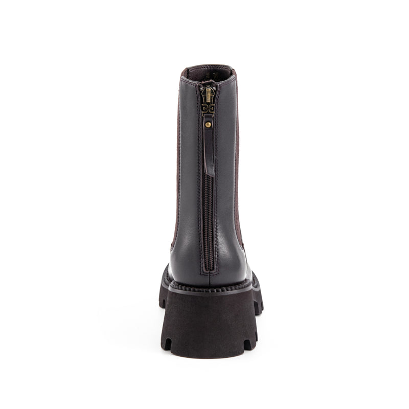 AGATA SHORT BOOT