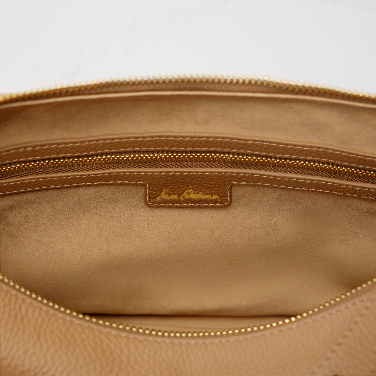 Lyra Shoulder Bag