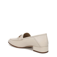 Alicia Bit Loafer